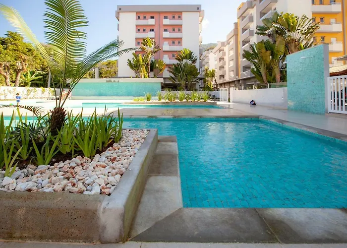 Ubatuba, AR, Varanda Gourmet, Piscinas e 300mt Praia